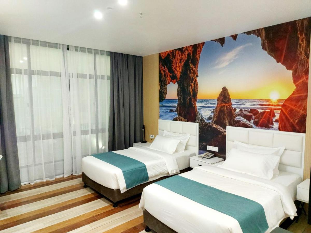 Fan'S Hotel Baybay エクステリア 写真